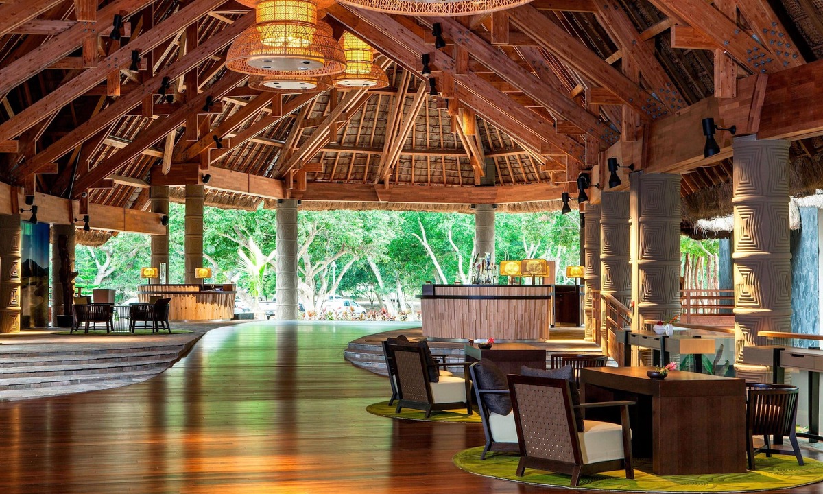 Bourail Hotel | Sheraton New Caledonia Deva Spa & Golf Resort