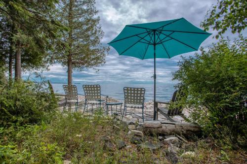 Idlewild House | Sherwood Point Shores by Simple Life Rentals