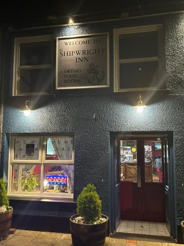 Pembroke Dock Hotel | Shipwright Inn