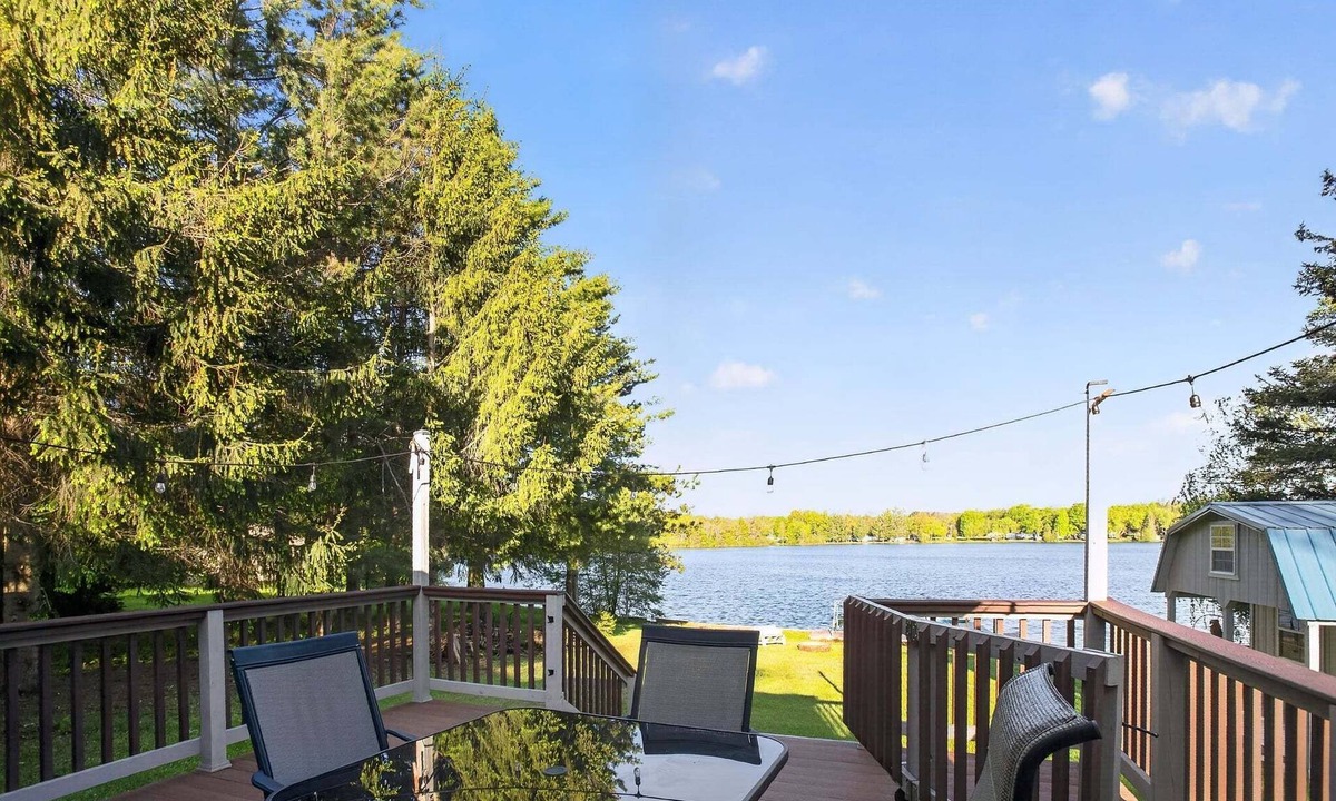 Northeast Michigan House | Shore Enough: Waterfront Manistee National Forest cabin-Sleeps 4