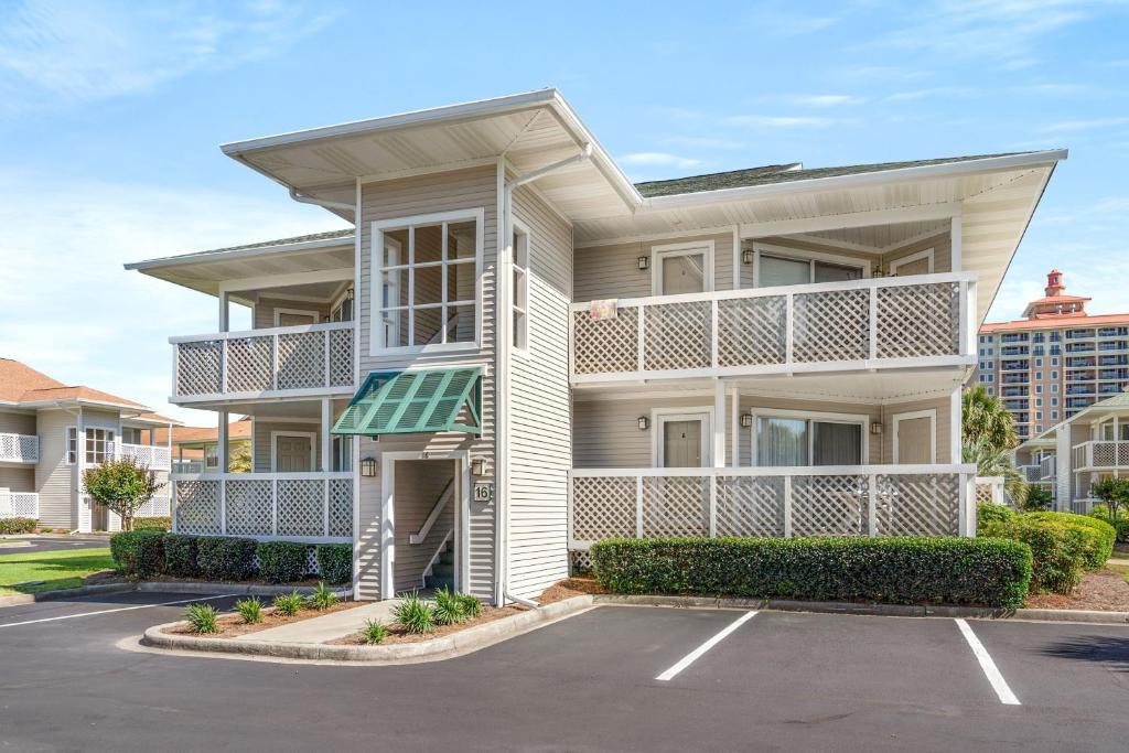 Cherry Grove Beach Apartment | Shorehaven 16B Condo