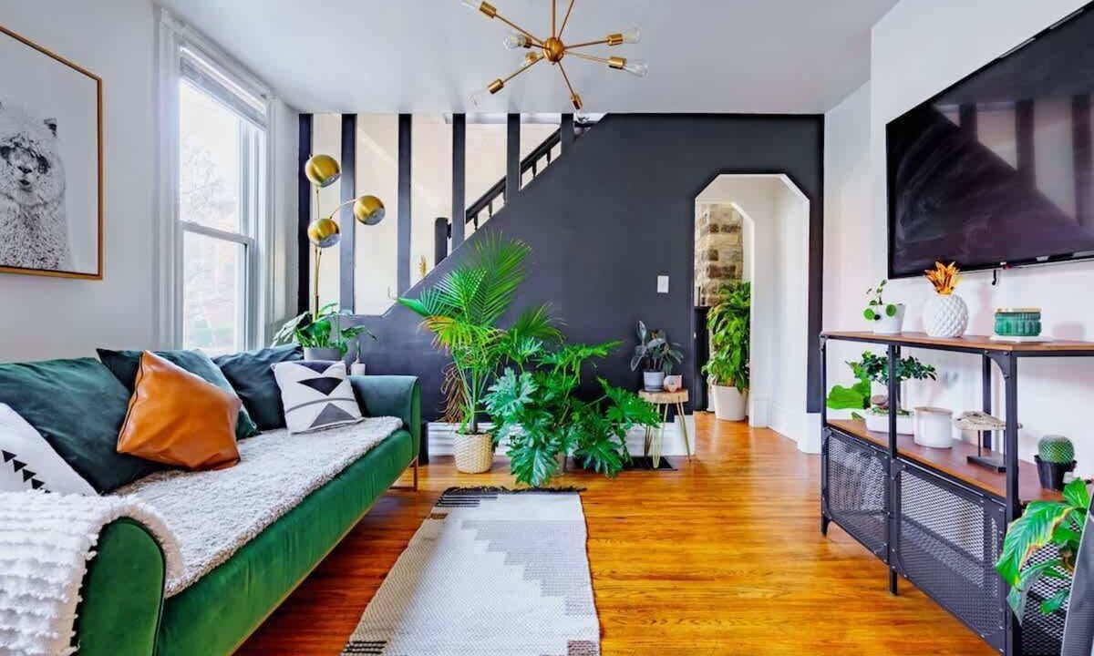 Victorian Village House | Short North/Downtown | Near High St | Walk to Convention Center | 5,800+ Reviews