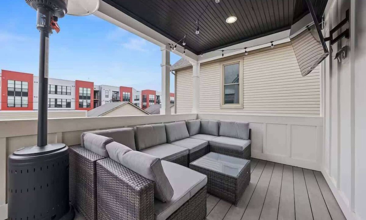 Italian Village House | Short North & Downtown & OSU | Near High Street | Free Parking | 5,800+ Reviews