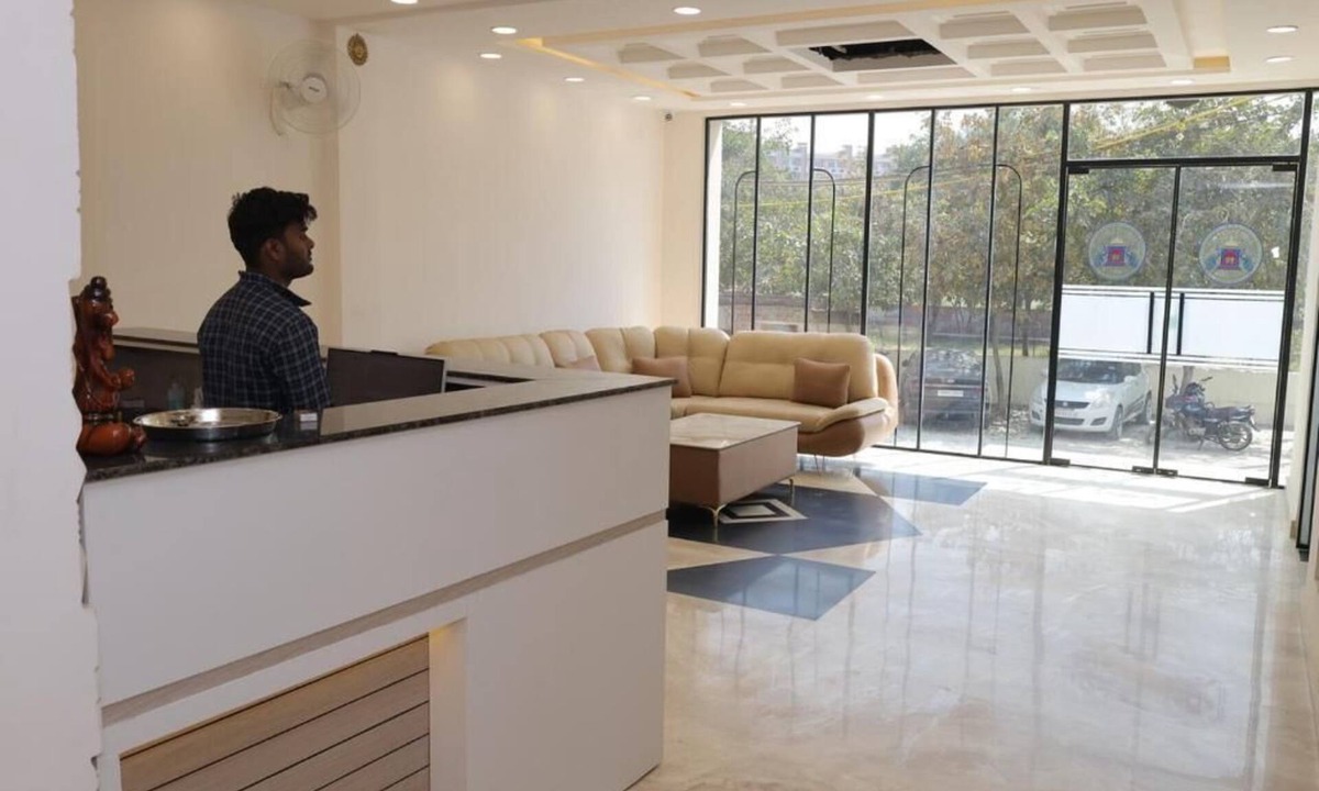 Vrindavan Hotel | Shri ji vilas