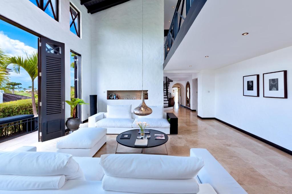Westmoreland Villa | sienna