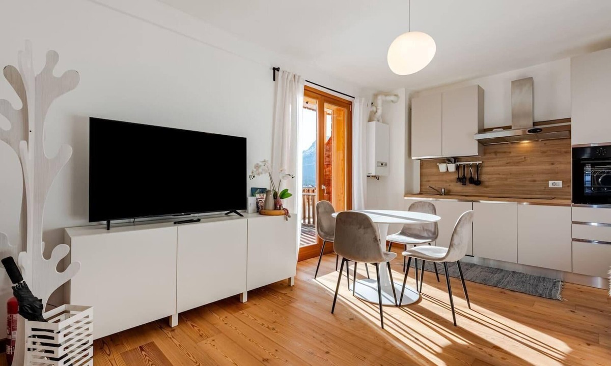 Granvilla Apartment | Siera Loft 1 Panorama 3 Minutes from the Slopes