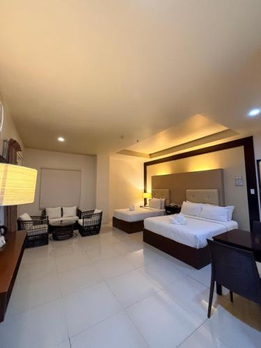 Dumaguete Hotel | Sierra Hotel