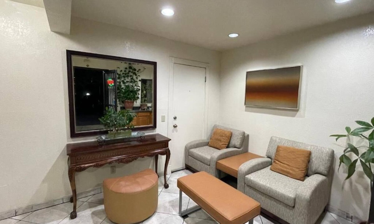 South el Monte Hotel | Sierra Inn