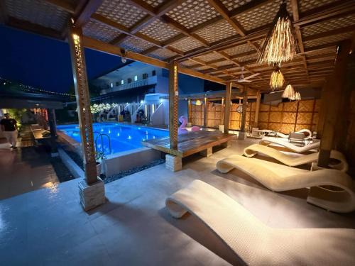 Logon Resort | Signature Cecilia Garden Resort