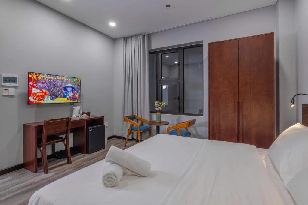 Ngu Hanh Son Hotel | Silana River Light Hotel