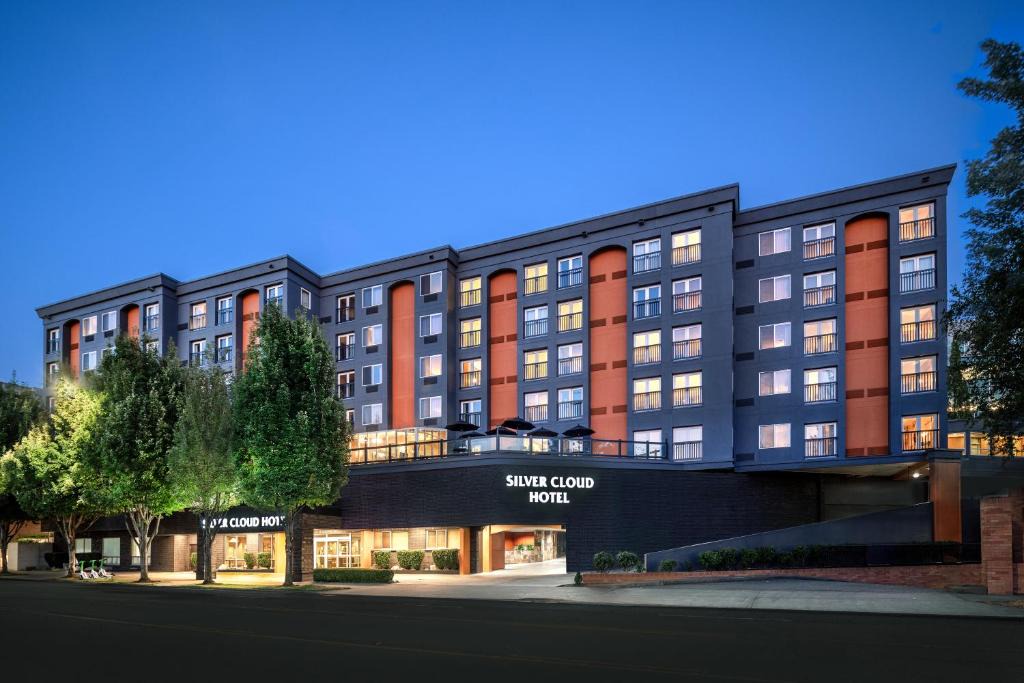 Cascade Hotel | Silver Cloud Hotel - Seattle Lake Union