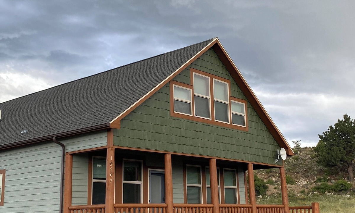 Nathrop Cabin | Silver Trout Lodge, newer cabin with amazing views of Mt Princeton & Mt Antero.