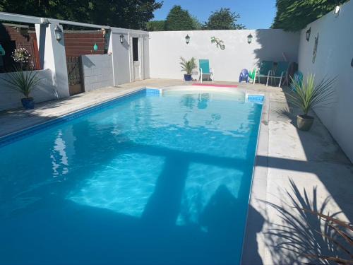 Helford Passage Ski Chalet | Silverspring Hideaways