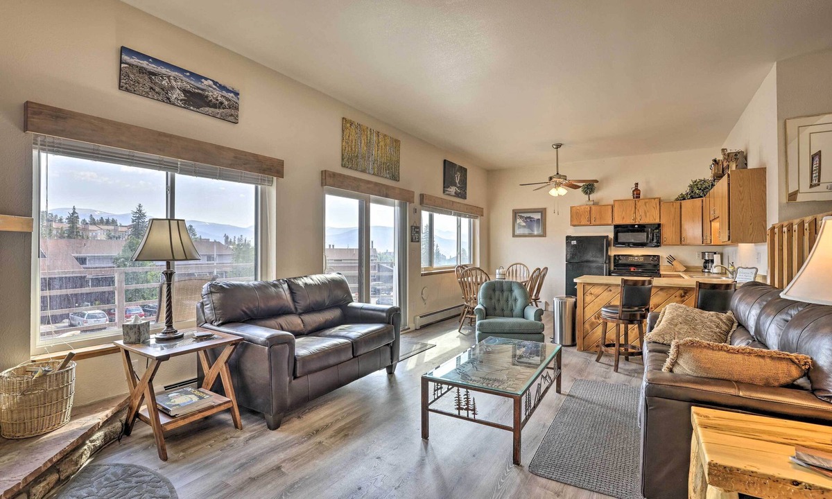 Wildernest Condo | Silverthorne Condo w/Views ~ 11 Mi to Ski Slopes