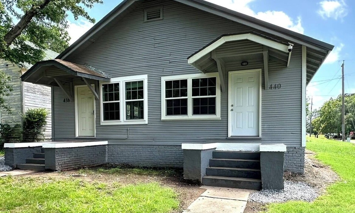 McAlester Apartment | Simple Studio 440