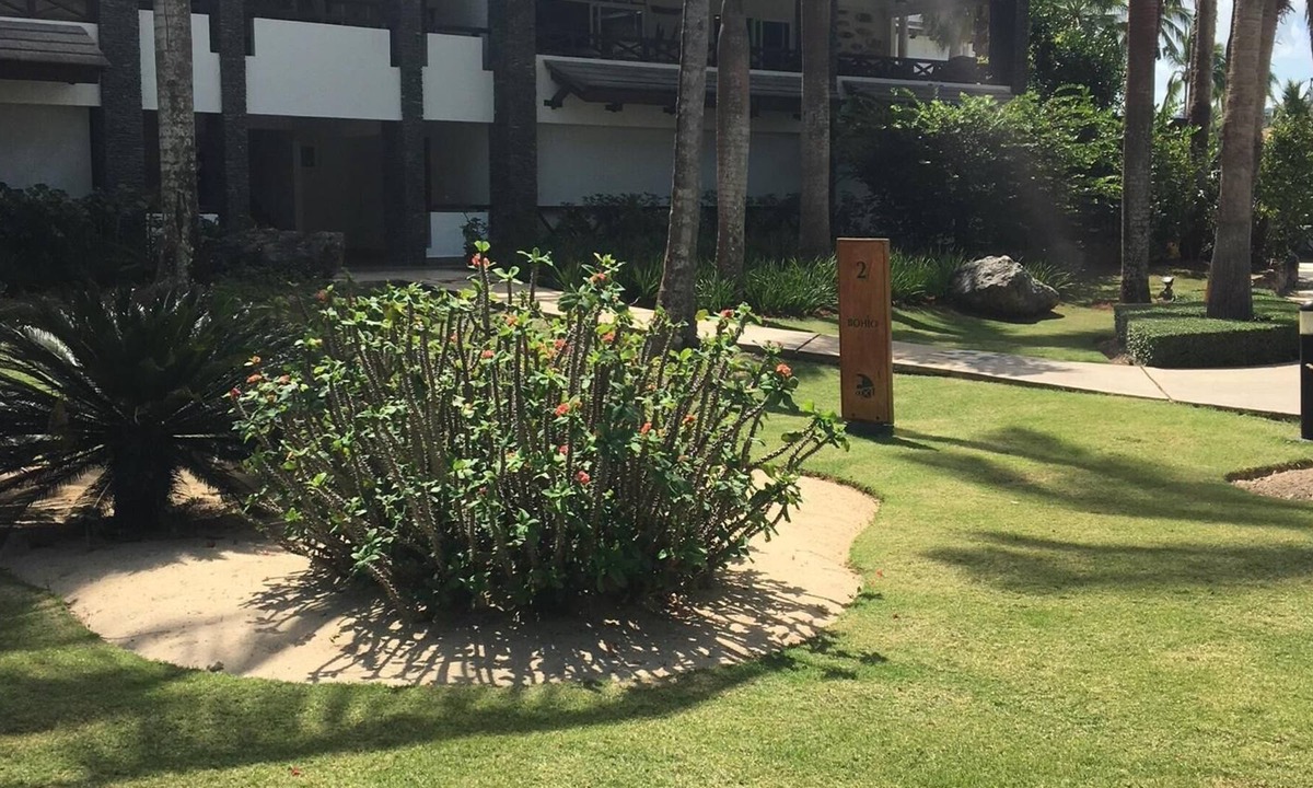 El Centro Villa | Simply Priceless Villa Suite