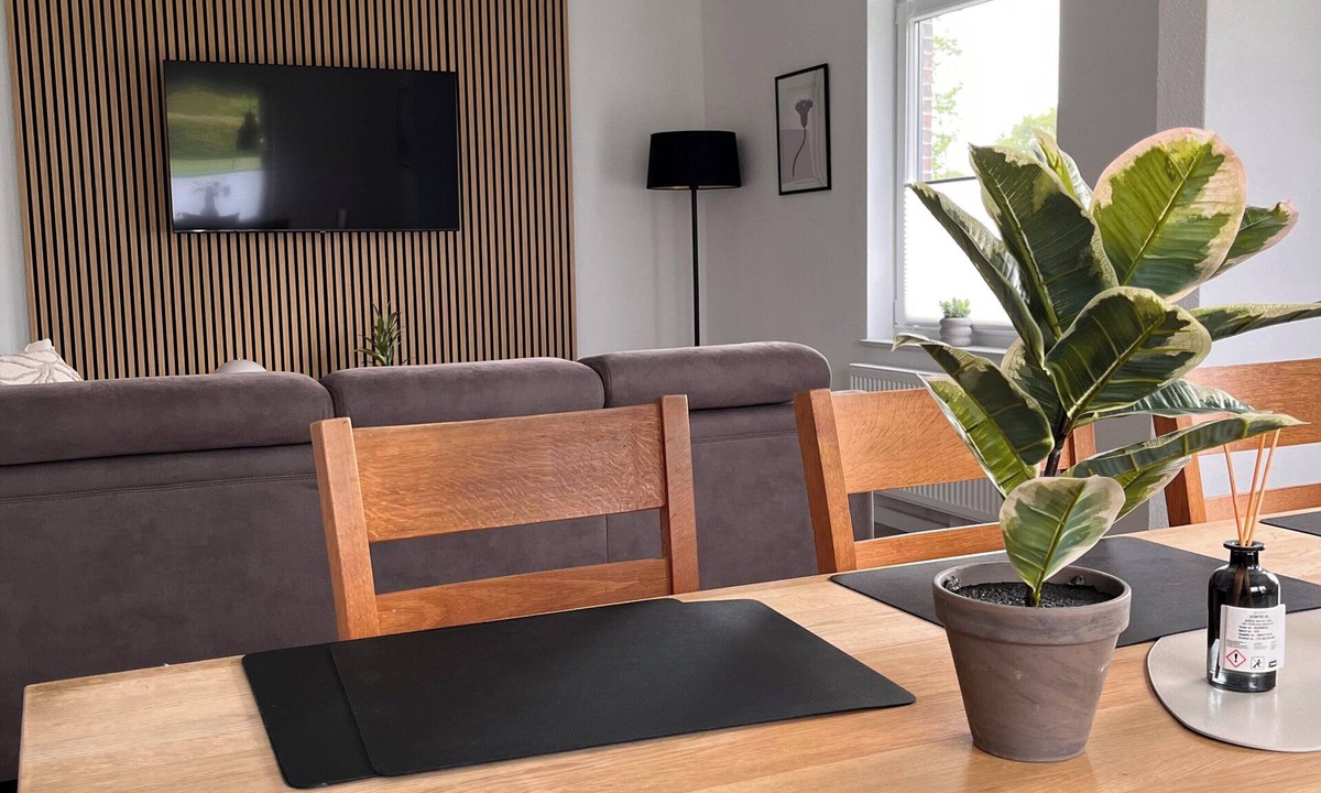 Egels und Wallinghausen House | Since April 2026: Modern, charming vacation home, large Terrace with a great view!