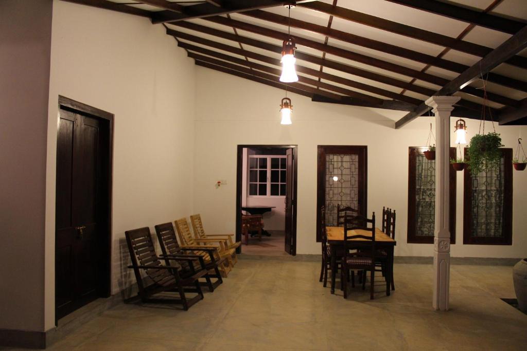 Thalaramba Villa | Singha Holidays