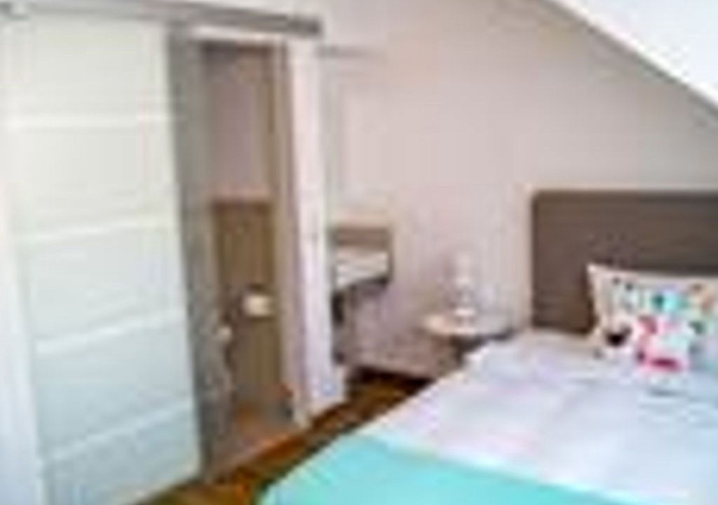 Mehring Apartment | Single room with shower / WC - Weingut-Gästehaus Loskill