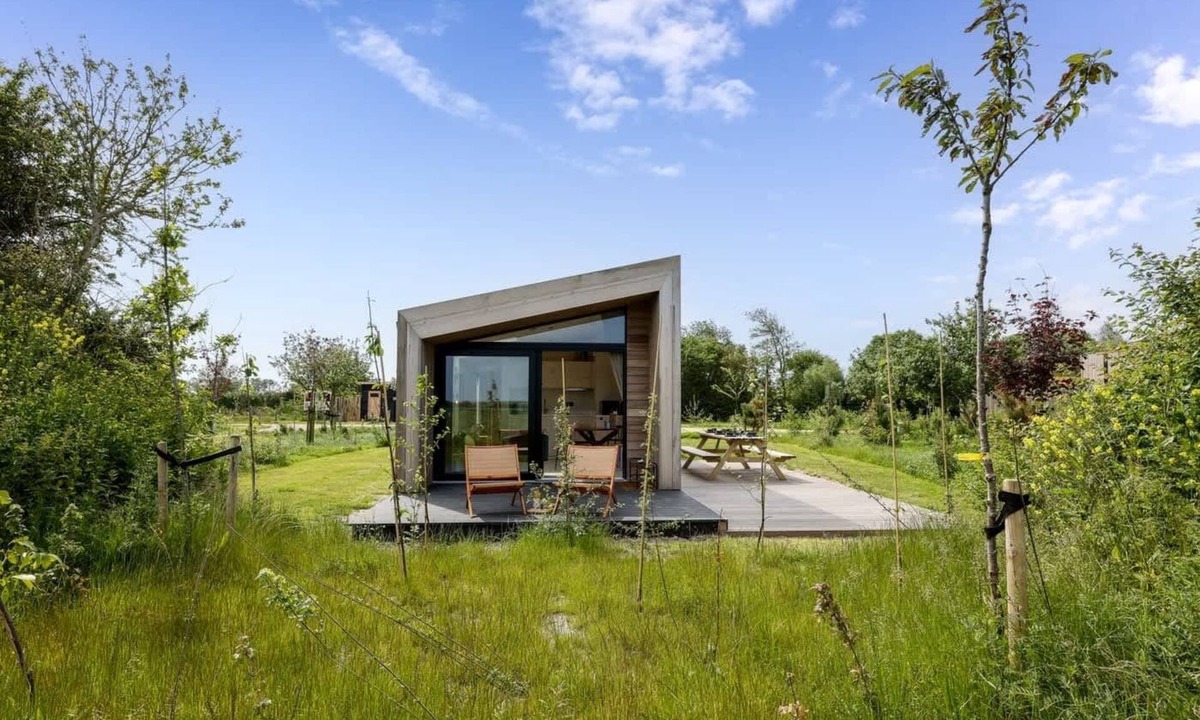 Westkapelle Cabin | Single-storey tiny house for 4 in Westkapelle | Zeeuwse Liefde – Tiny House 9