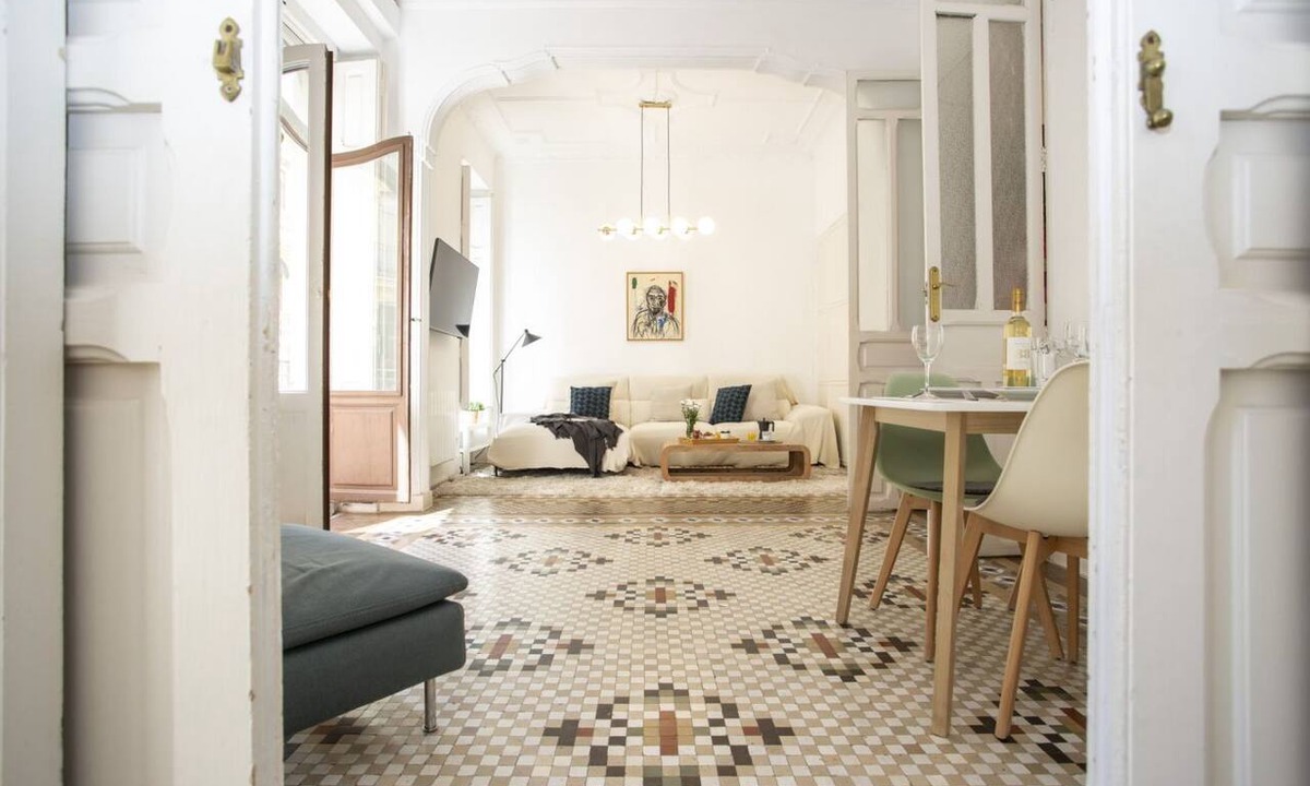 Valencia City Centre Apartment | Singular Stays Ms Rogers