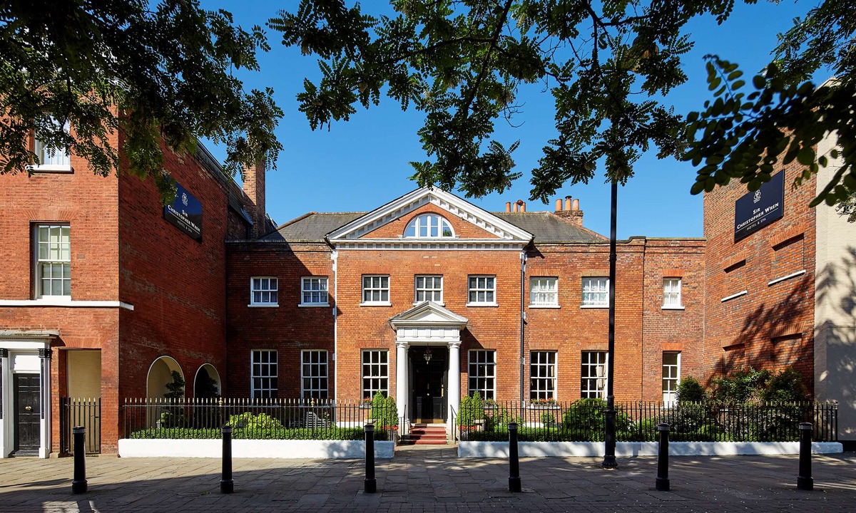 Windsor City Centre Hotel | Sir Christopher Wren Hotel & Spa