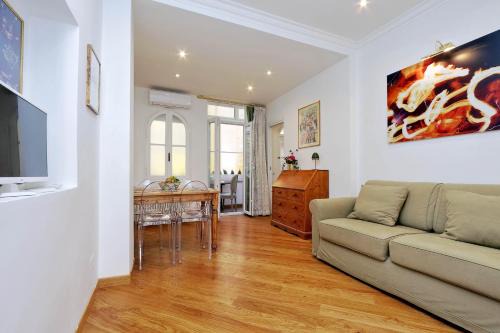 Rione III Colonna Apartment | Sistina