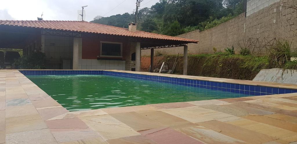 Cotia House | Sitio das Araucárias