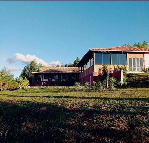 Caetanopolis House | sitiosuindara