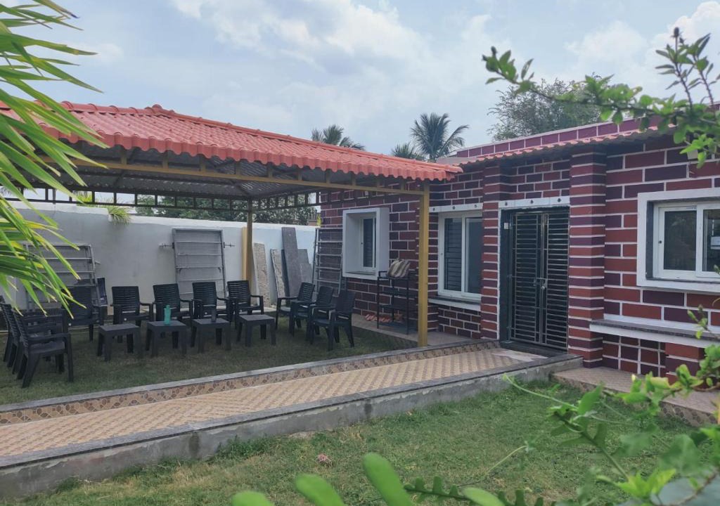 Bhimunipatnam Bed & Breakfast | Sivarama garden resort AC10 BHK &1 non ac BHK 33 pex &AC living hall 50 pex setting capacity&17 pex night stay ,kitty party's & functions , Born fair, BBQ, kichan swimming pool & net criket turf ,settle, tennis, near bheemili beach vishakhapatnam