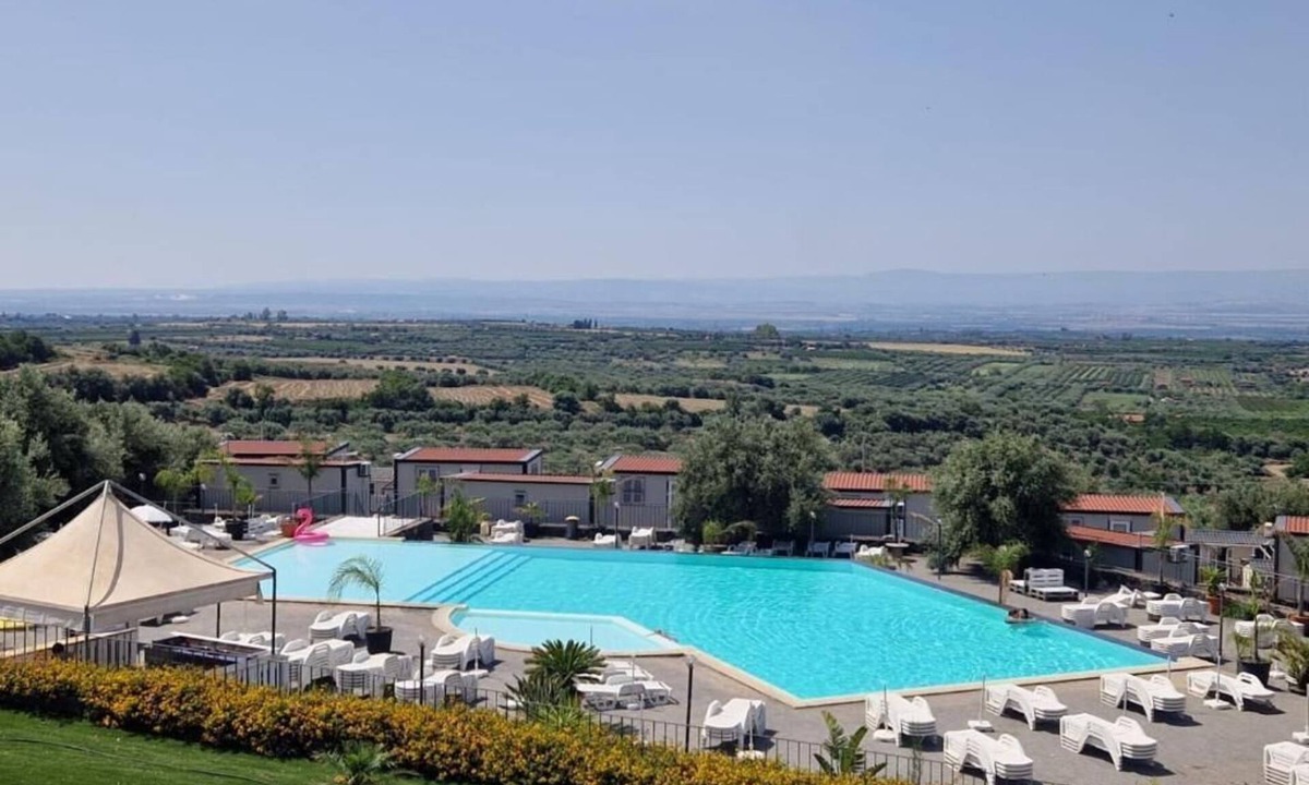 Belpasso RV Rental | Sivillage