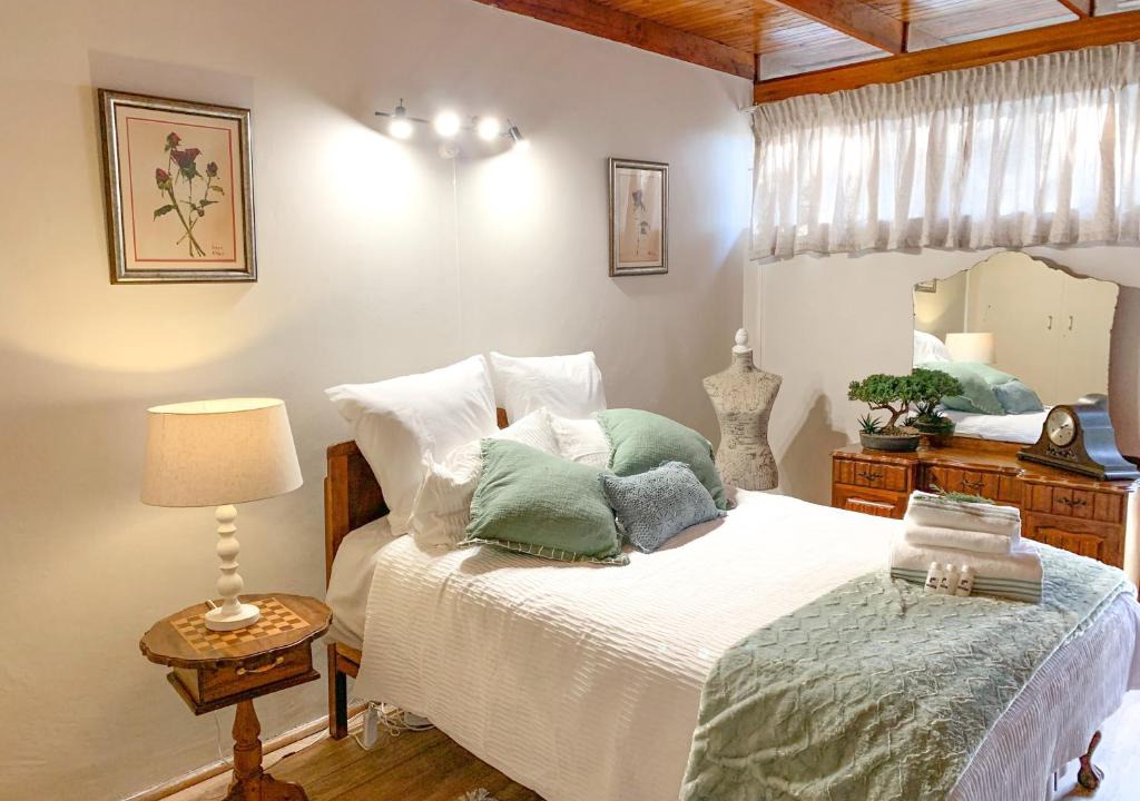 Parys Apartment | Six Second Avenue