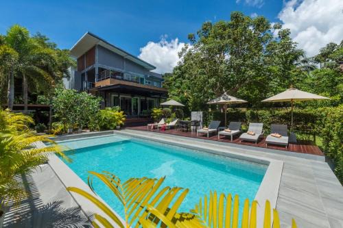 Ao Nang Villa | Siya Private Pool Villa Ao Nang