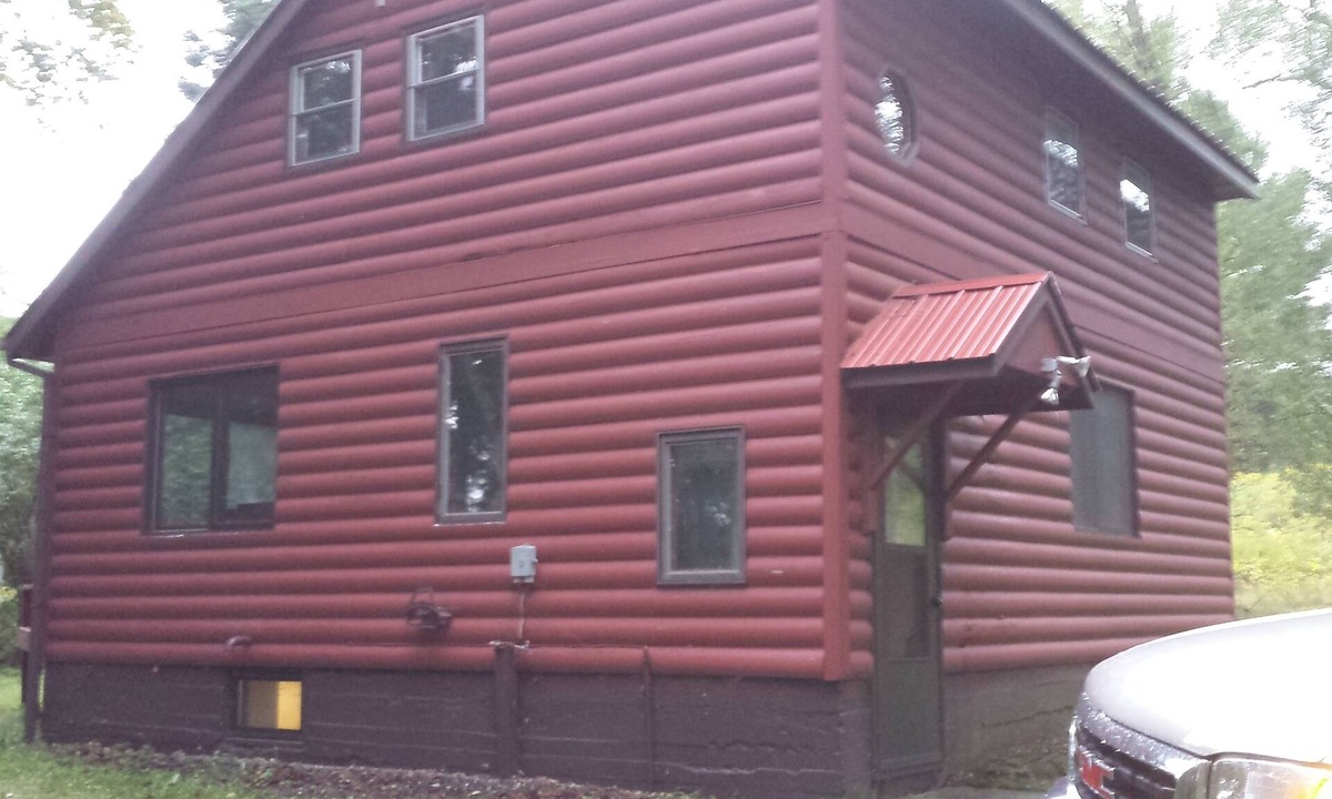 Iron River House | Ski Brule Cabin 3 miles away on Stanley Lake