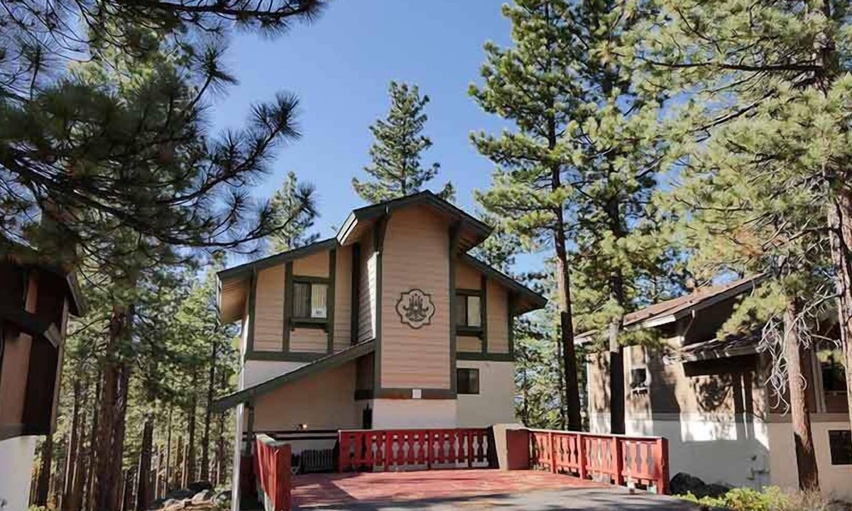 Tahoe Tyrol House | Ski Home Near Heavenly Sleeps 8