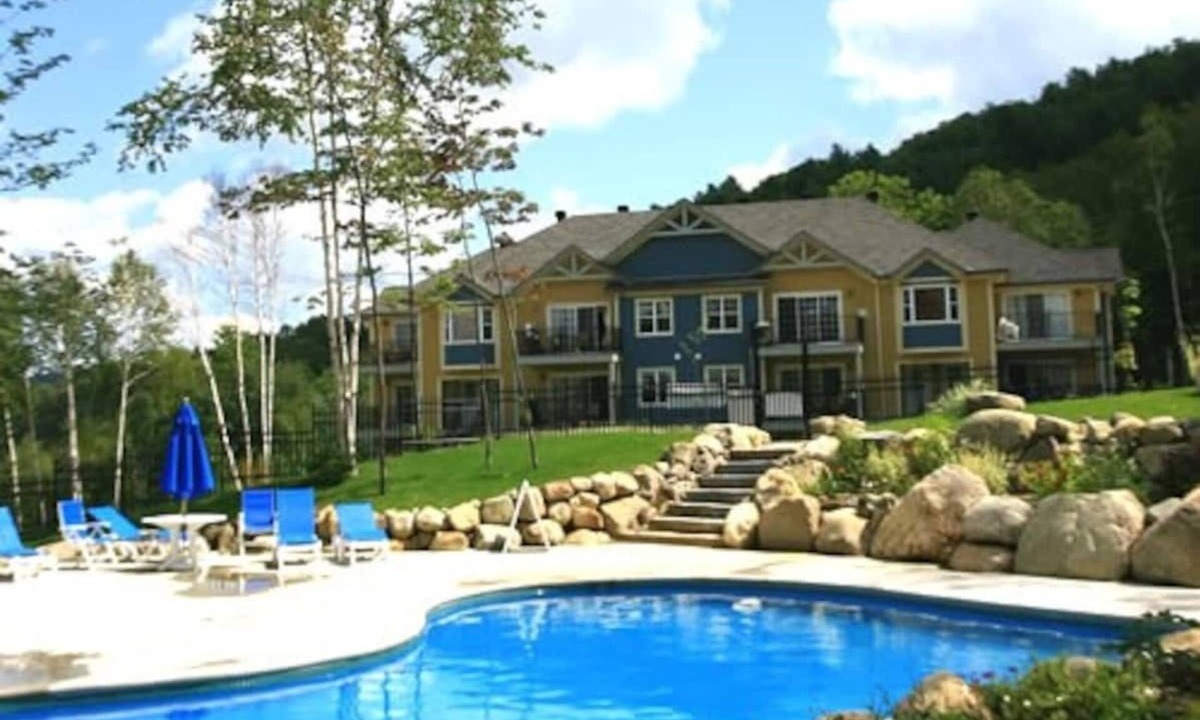 Saint-Faustin-Lac-Carre Condo | Ski-in, Ski-out: Country charm, with the amenities of a condo village