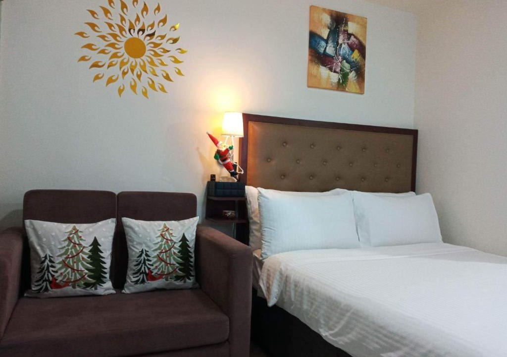 Tagaytay Apartment | Sky breeze haven
