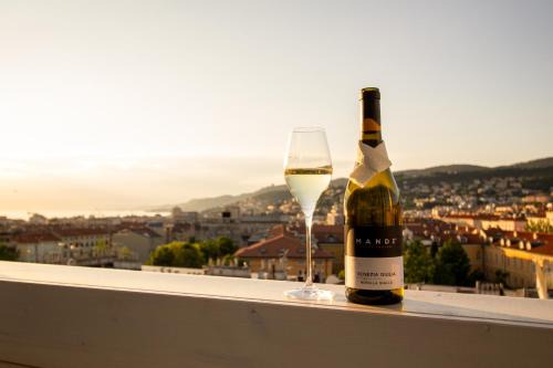 Barriera Vecchia-San Giacomo Apartment | Skybar Trieste - Bay View, Private Balcony, Free Garage