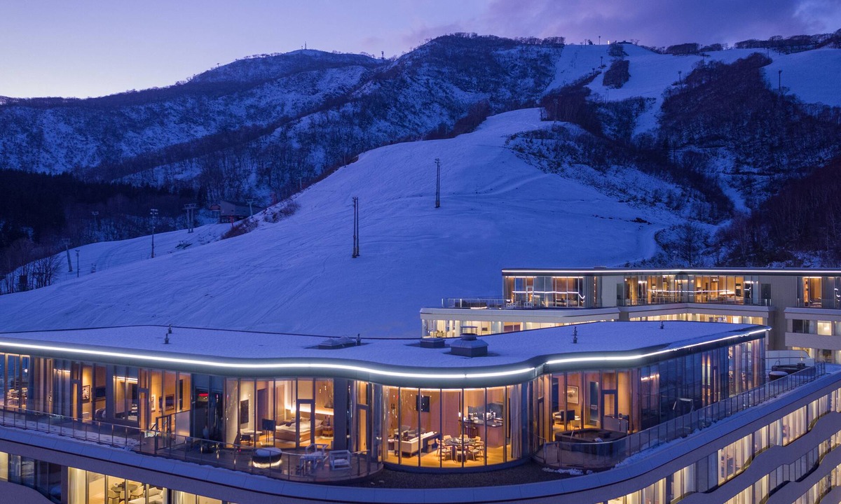 Hirafu Hotel | Skye Niseko