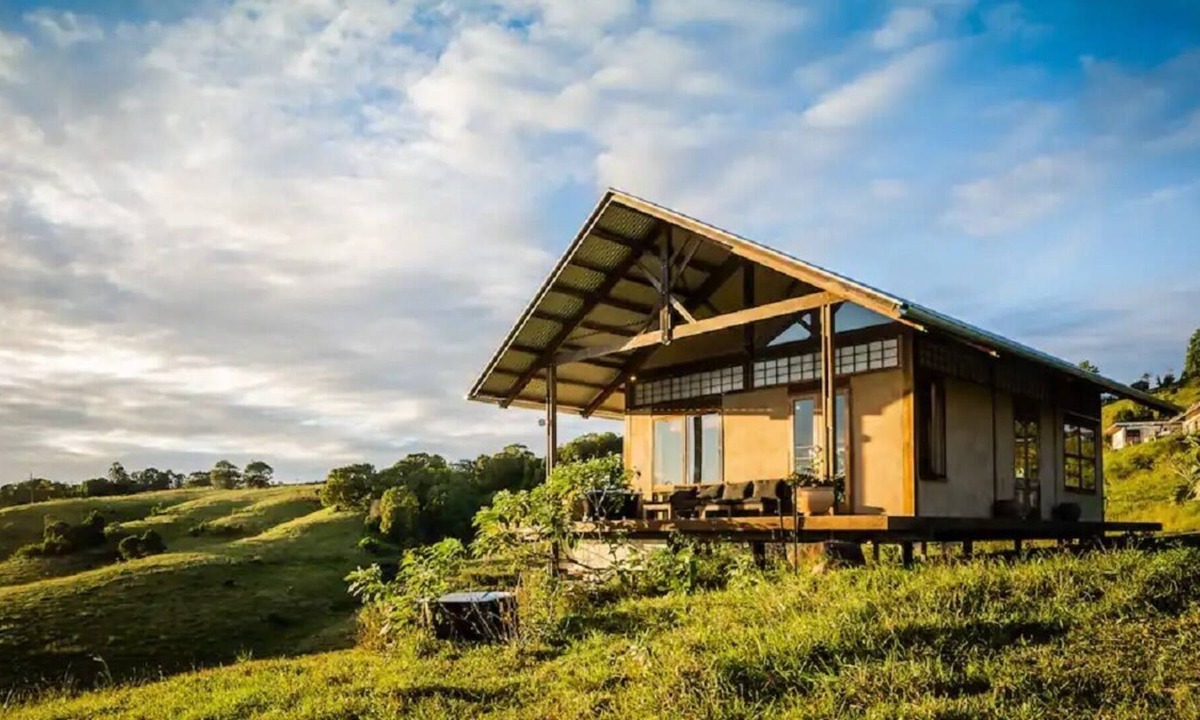 Mullumbimby House | Skyfarm Country Guest House in Byron Hinterland