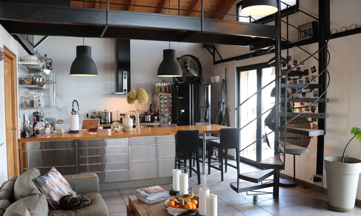 Grasse Bed & Breakfast | Skylark Bed & Breakfast
