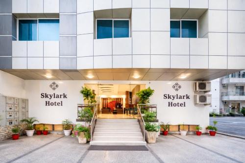 Sector 14 Hotel | Skylark Hotel by Gabrian Hotels
