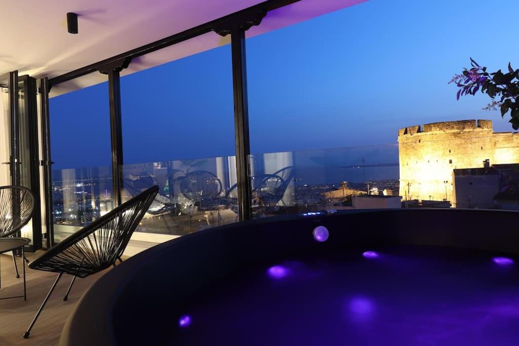 Agios Pavlos Apartment | Skyline Suite&Spa