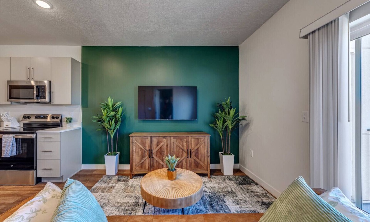 Draper Apartment | Skyline Suites 1bd Cozy Apartment