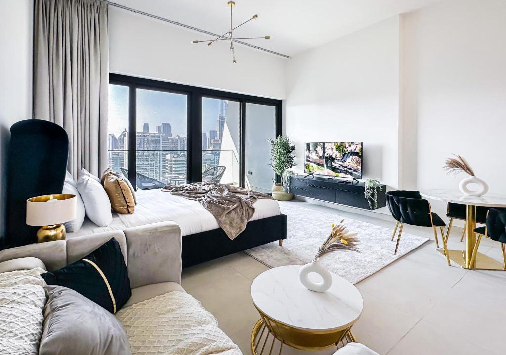 Business Bay Apartment | Skyline Views Chic 1BR with Canal Vibes
