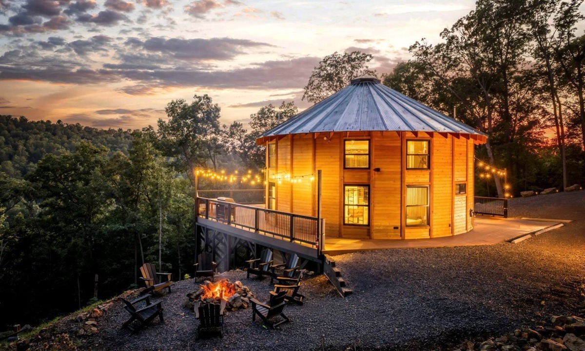 Front Royal House | Skyline Yurt