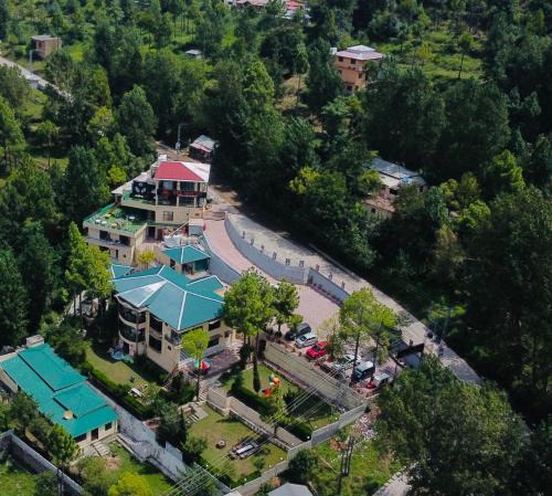 Dhirkot Hotel | SKYmount