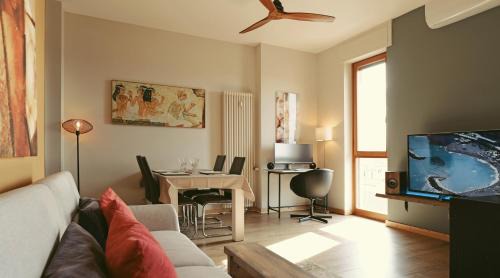 Vicenza Apartment | Skyview Retreat