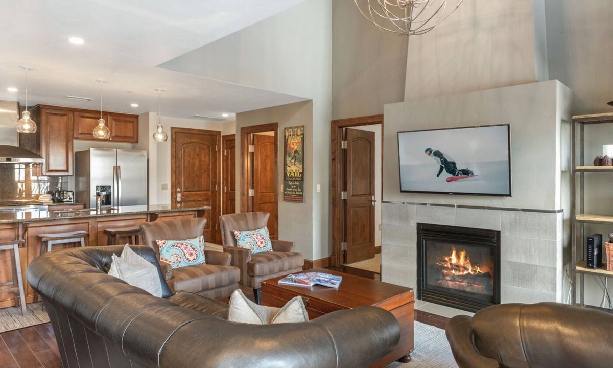 Avon Condo | Sleek and Modern Penthouse at the Beaver Creek Entrance, with Private Shuttle