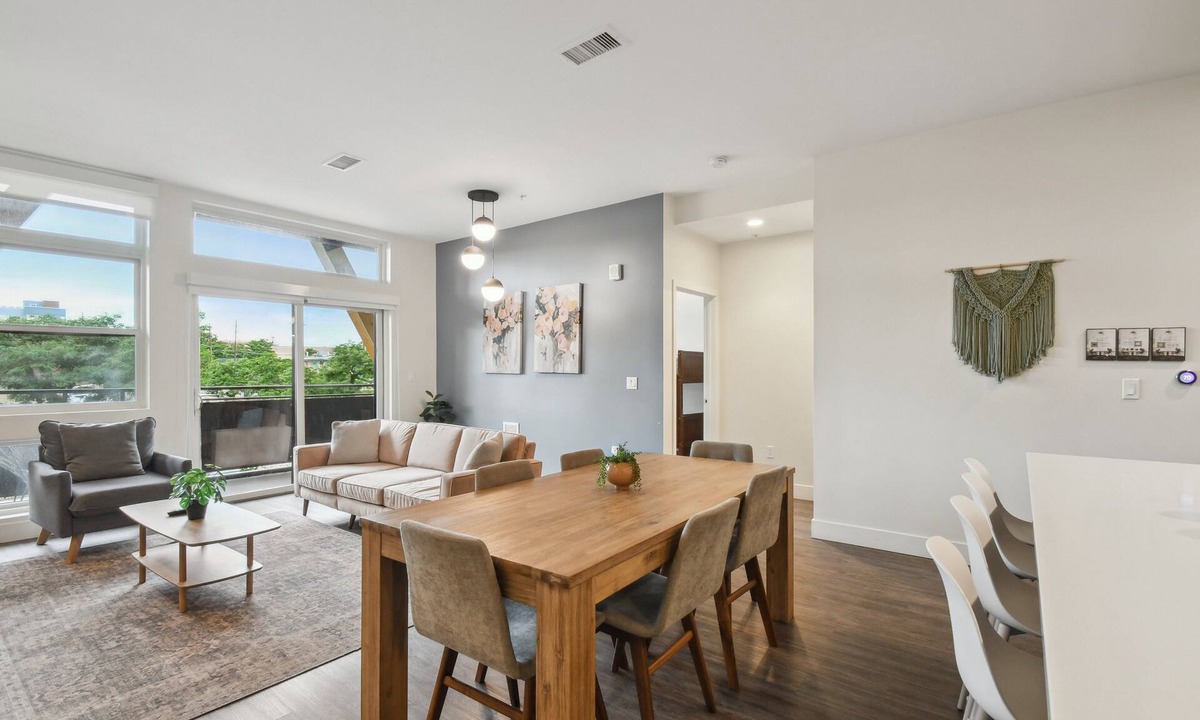 Highland Condo | Sleek & Chic Vibes | Spacious 2BR LoHi Loft | Rooftop